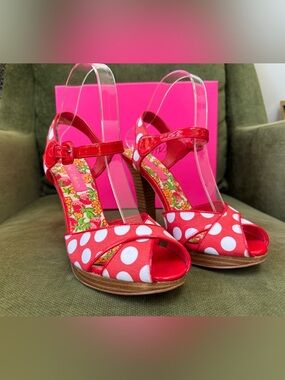 Betsey Johnson Red and White Polka Dot Platform Heels Flash Sz 8.5